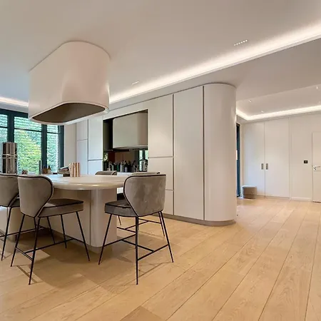 Ferrand Modern With A Heated Pool And A Garden Villa Saint-Didier-au-Mont-d'Or