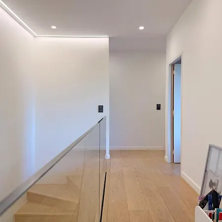 Ferrand Modern With A Heated Pool And A Garden * Saint-Didier-au-Mont-d'Or